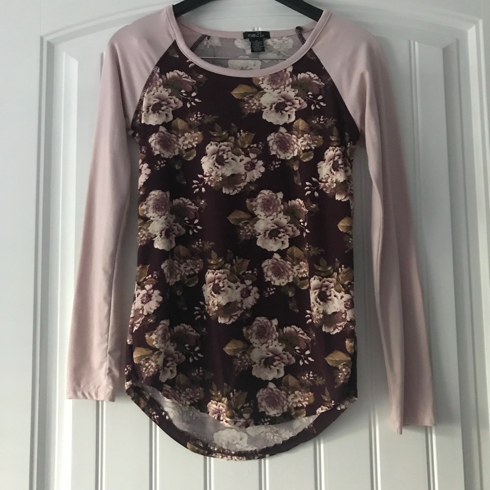 Floral tee